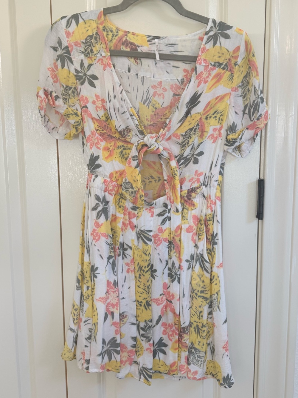 Free People Tropical Floral Tie Front Cutout Mini Dress Yellow Coral Size 4
